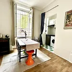 Central 1Br Near Montmartre