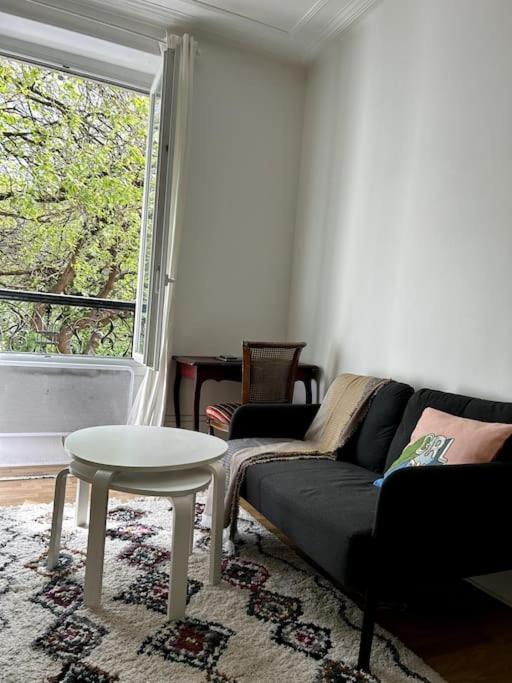 Appartement 1br Near Montmartre Parijs